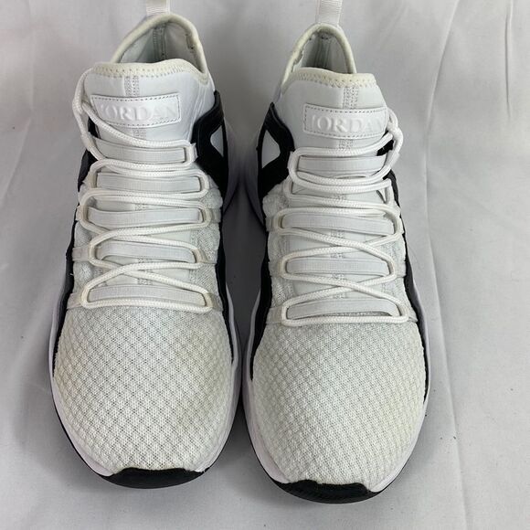 Nike Air Jordan Formula 23 “White Black” size 8.5 - Picture 2 of 9